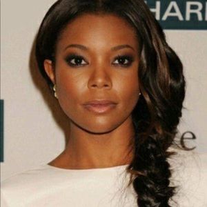 Meet your Posher, Syeda